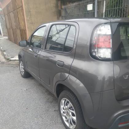 FIAT UNO 1.0 FIRE FLEX ATTRACTIVE MANUAL FIAT UNO 1.0 FIRE FLEX ATTRACTIVE MANUAL